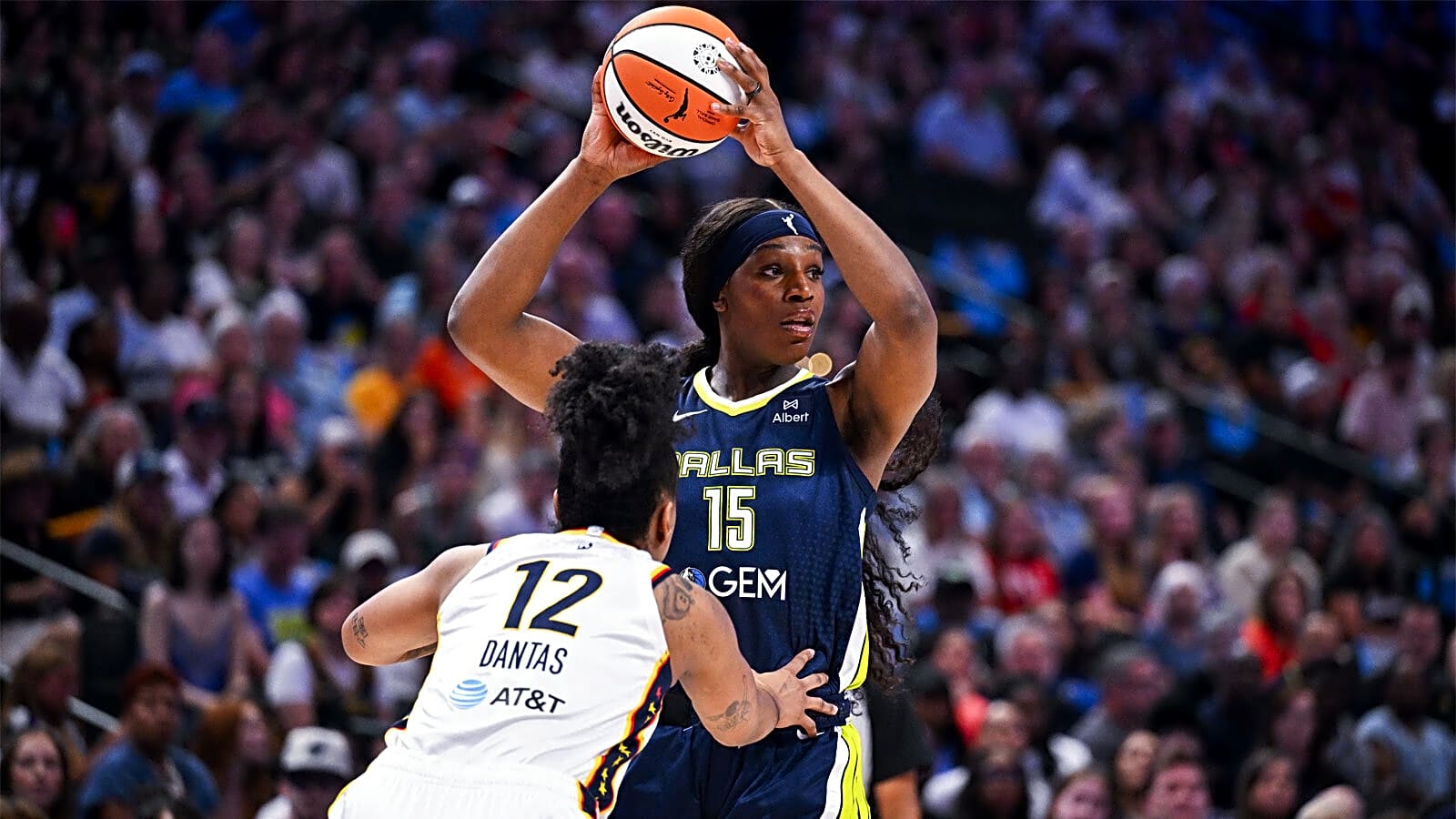 Lynx sign former lottery pick amid injuries