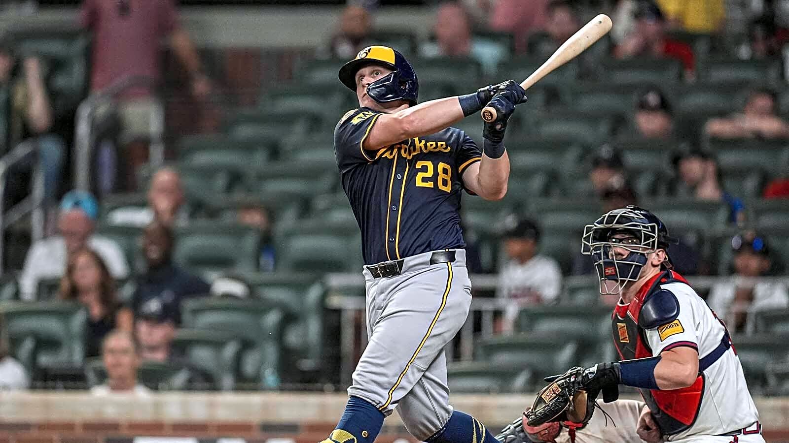 Brewers’ Andrew Vaughn battling hand injury early in season