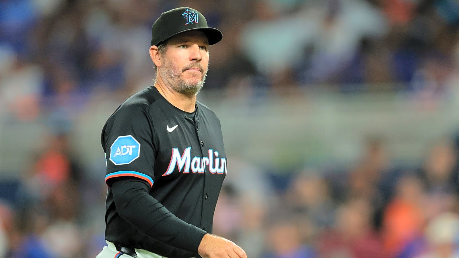 Marlins acquire intriguing OF from Dodgers