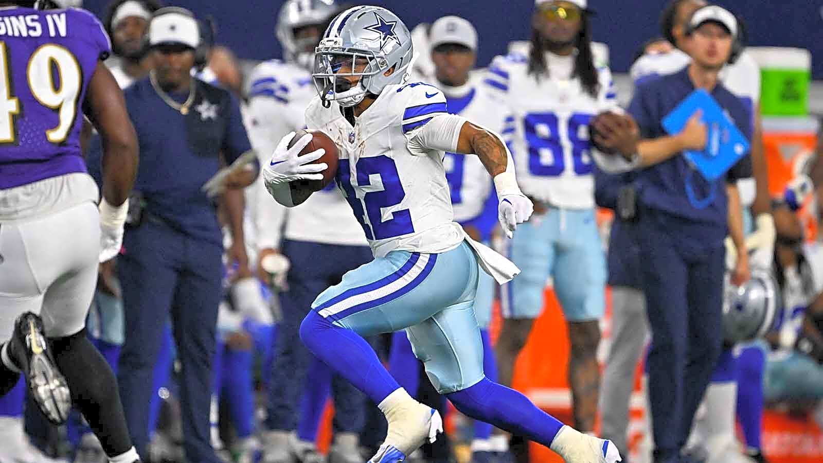 Broncos waive ex-Cowboys rusher without playing a down
