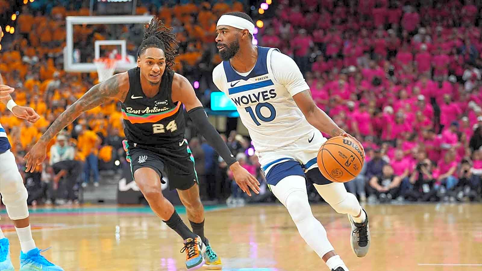 Mike Conley talks adapting to new Timberwolves role