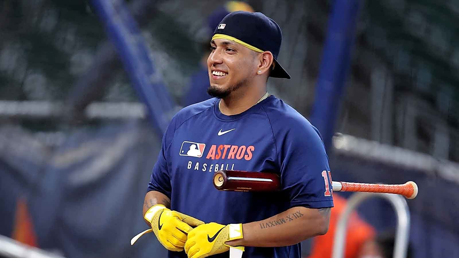 Astros Isaac Paredes avoid arbitration with $9.35 million contract