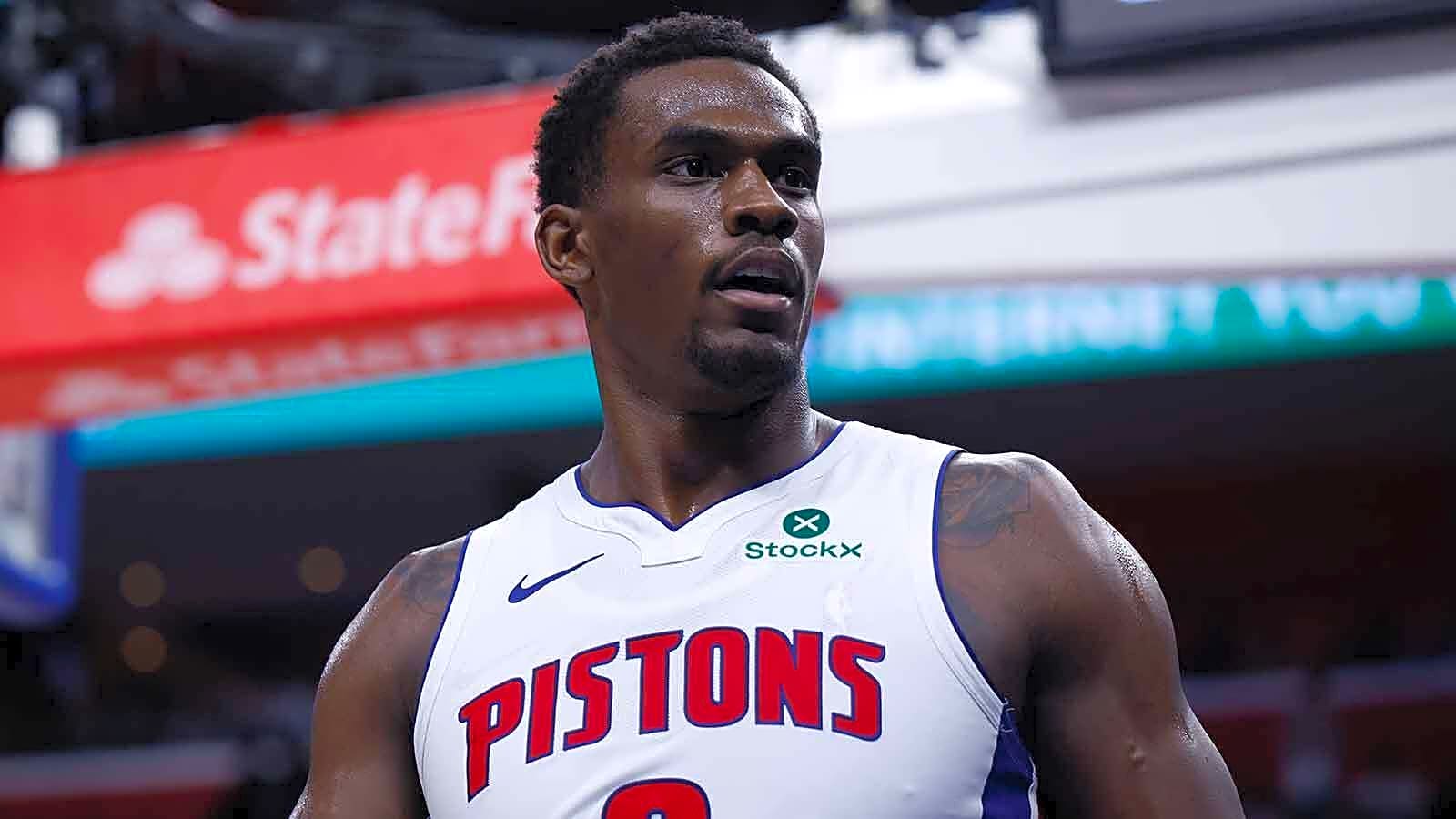Jalen Duren exits Game 6 vs. Magic with hand injury