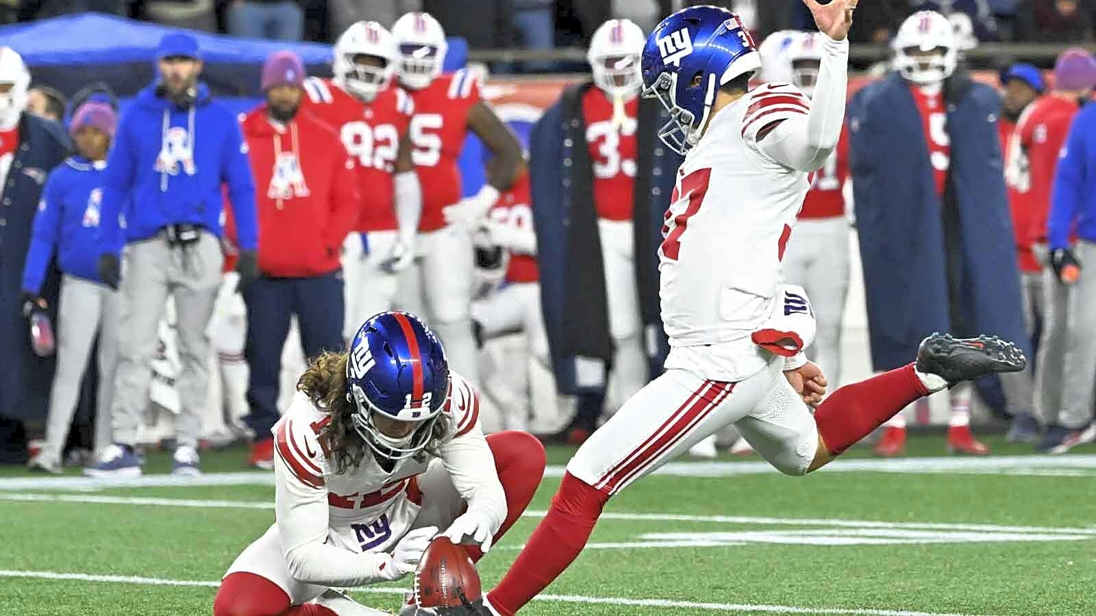Patriots blow up Giants’ FG blunder with brutal hit