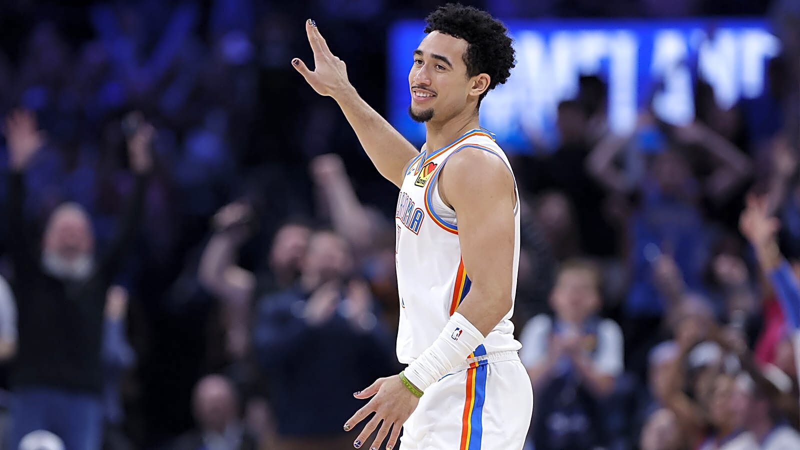 Watch Shai Gilgeous-Alexander save Jared McCain from true embarrassment at Thunder facility