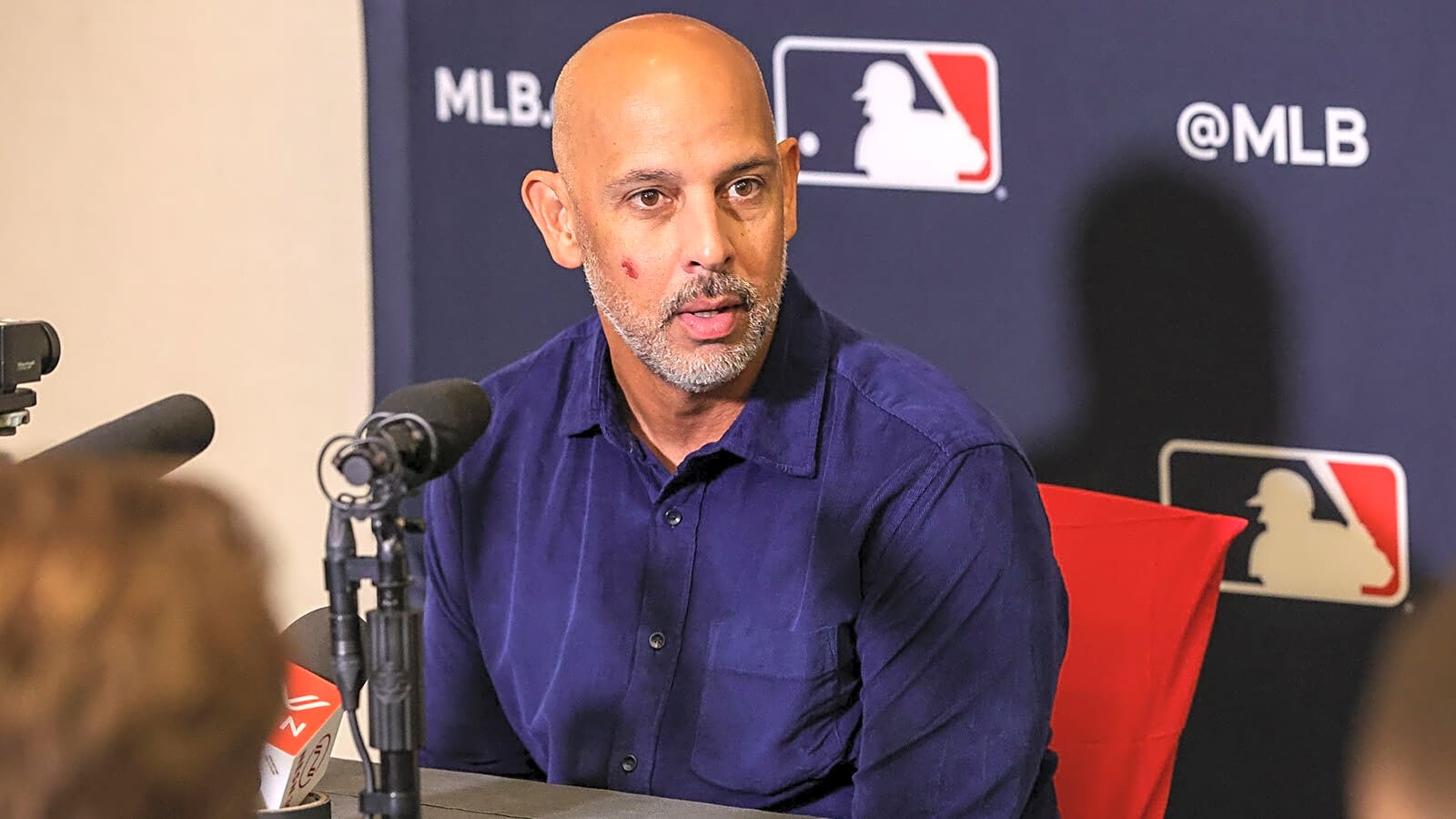 Red Sox acquire catcher in Twins trade