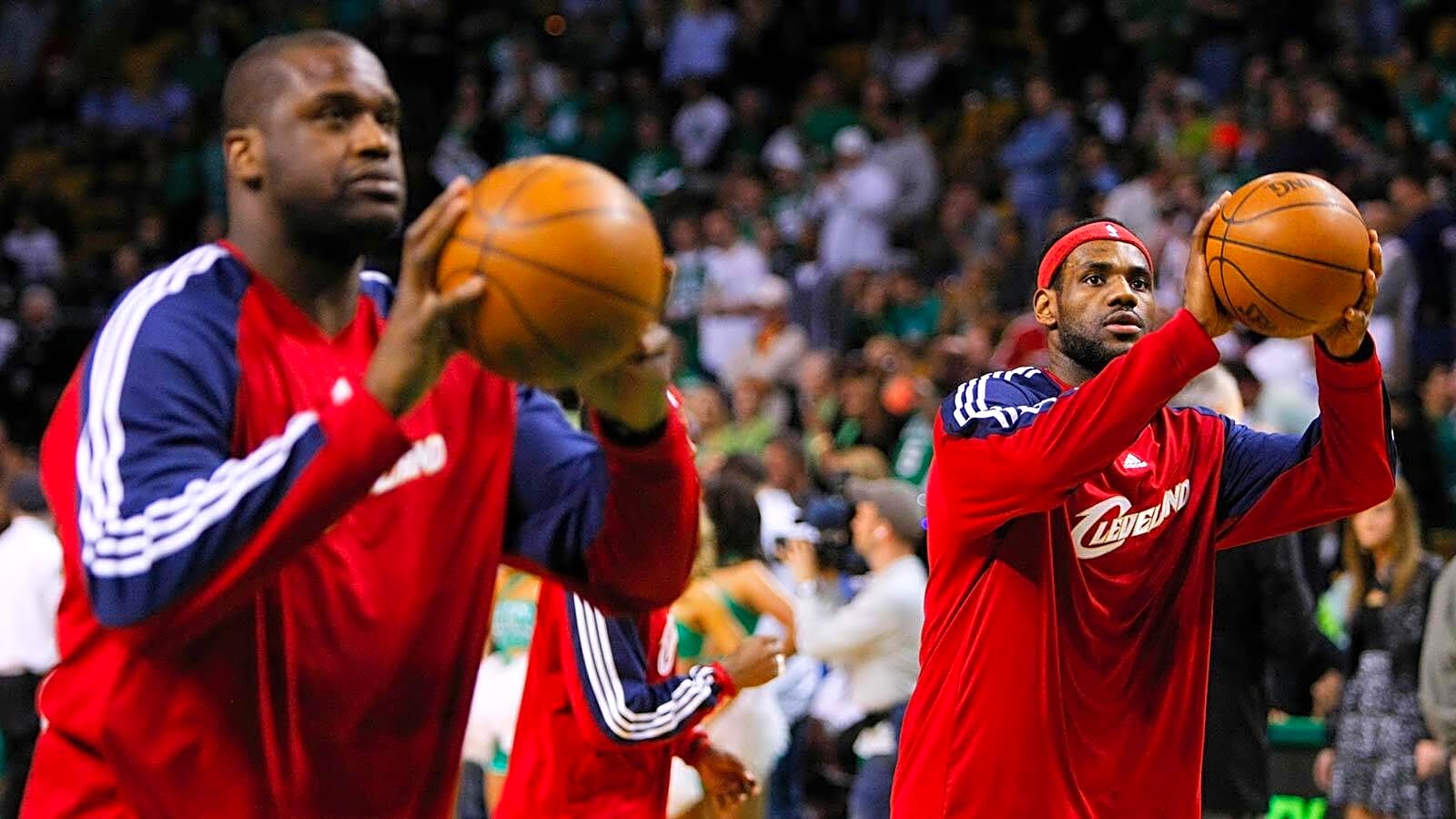Shaq sets ruthless expectation for LeBron James & 76ers