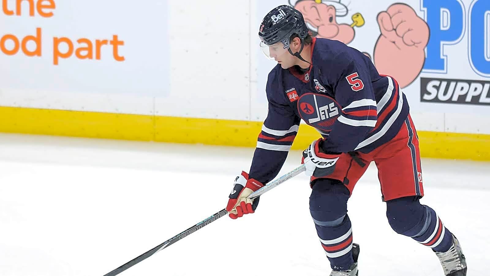  Jets interested in trading 2 veteran defensemen