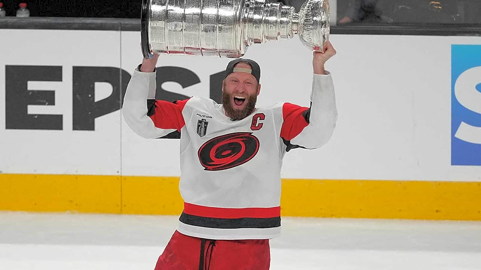 2 Hurricanes trade candidates after 2026 NHL Free Agency