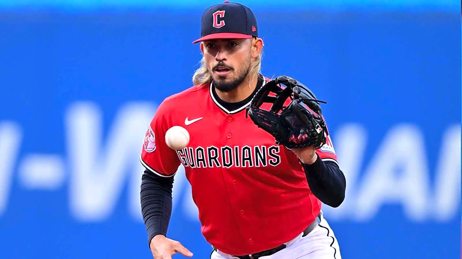 Guardians shortstop lands on injured list