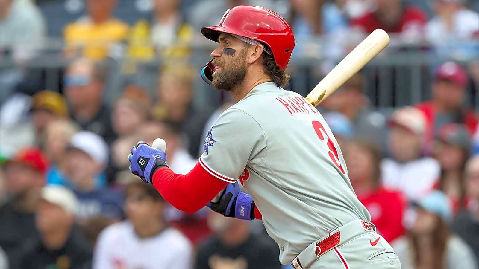 Watch Phillies’ Bryce Harper absolutely destroy this baseball