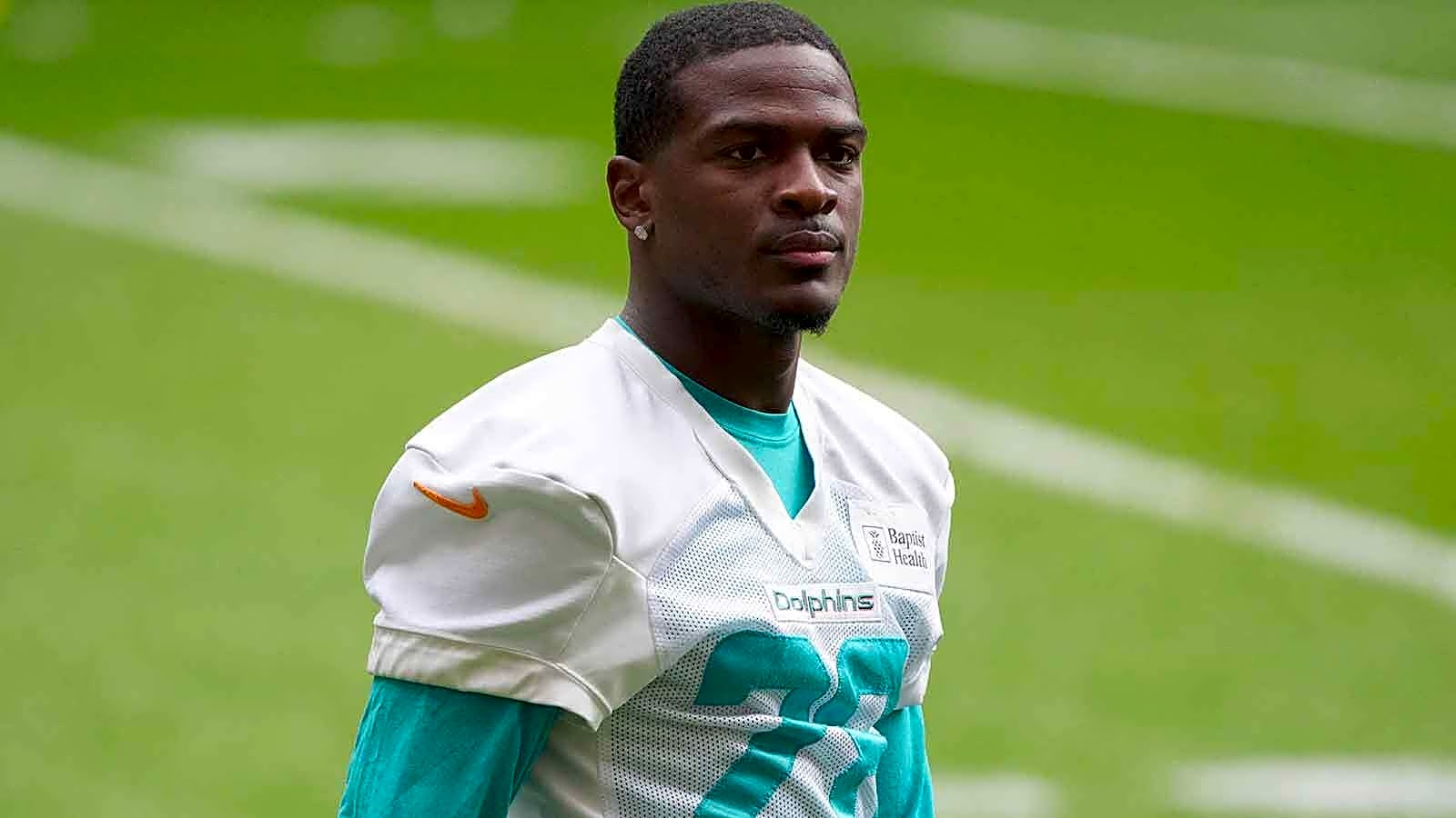 Dolphins officially announces obvious De’Von Achane injury move