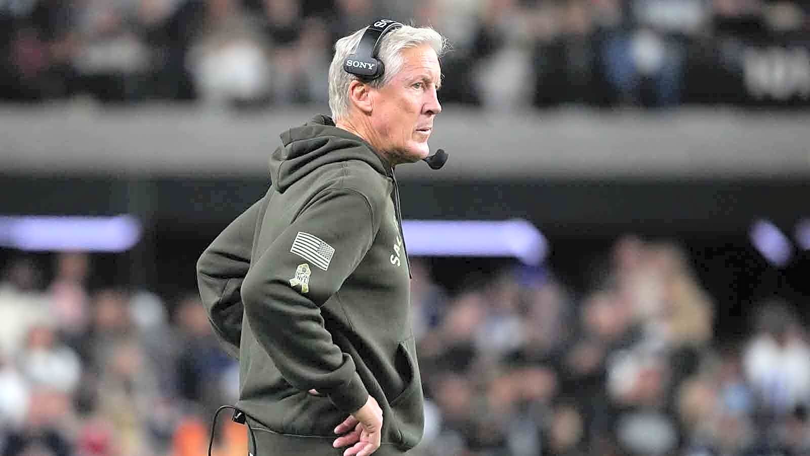 How Raiders joined in on Marshawn Kneeland tributes