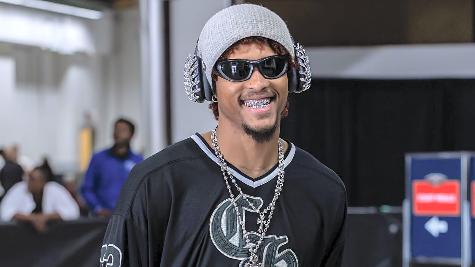 Fashion Icon Kelly Oubre Is Keeping Sixers Sewed Together