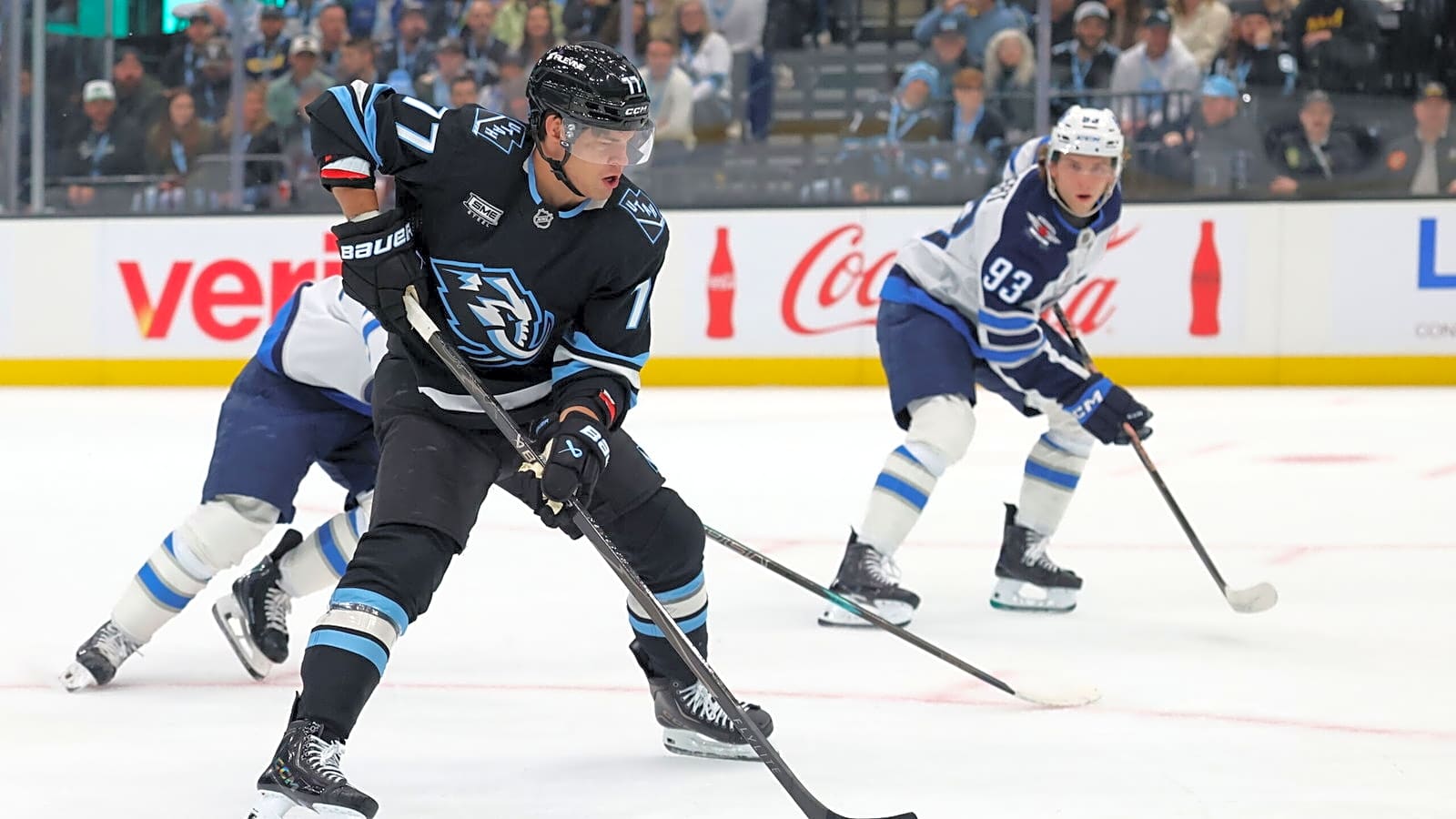 How Will the Utah Mammoth Replace JJ Peterka?