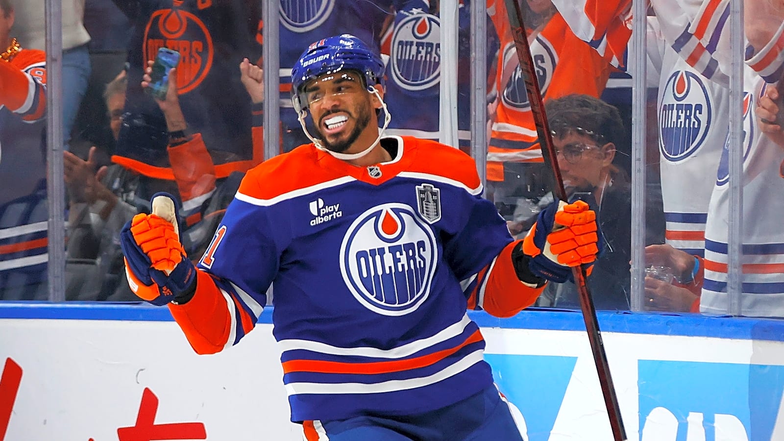 Trade or Double Down?: Oilers and Evander Kane’s Contract Year