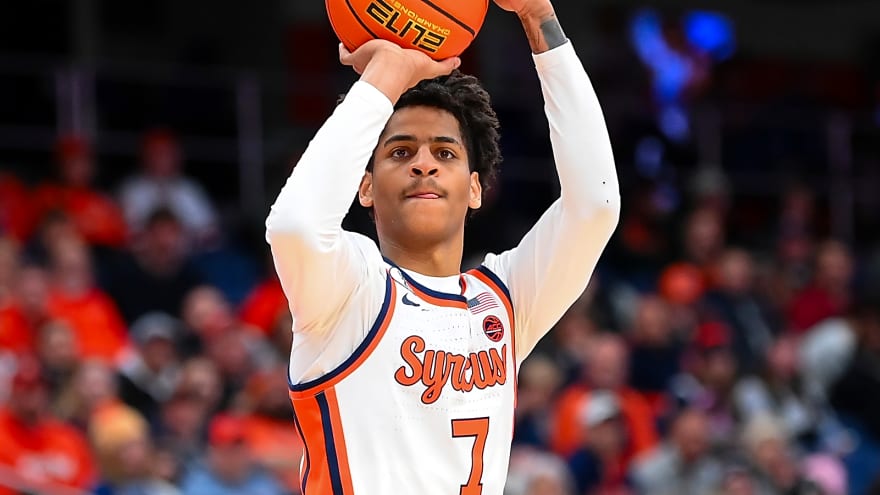 Syracuse HC reveals why Carmelo Anthony's son Kiyan was benched