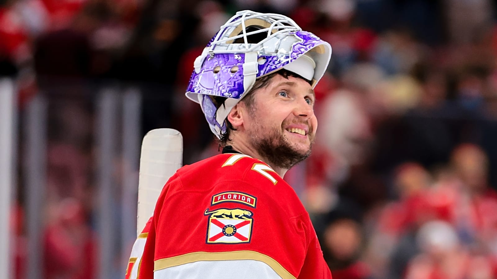 Sergei Bobrovsky shuts out Devils to move up all-time list 