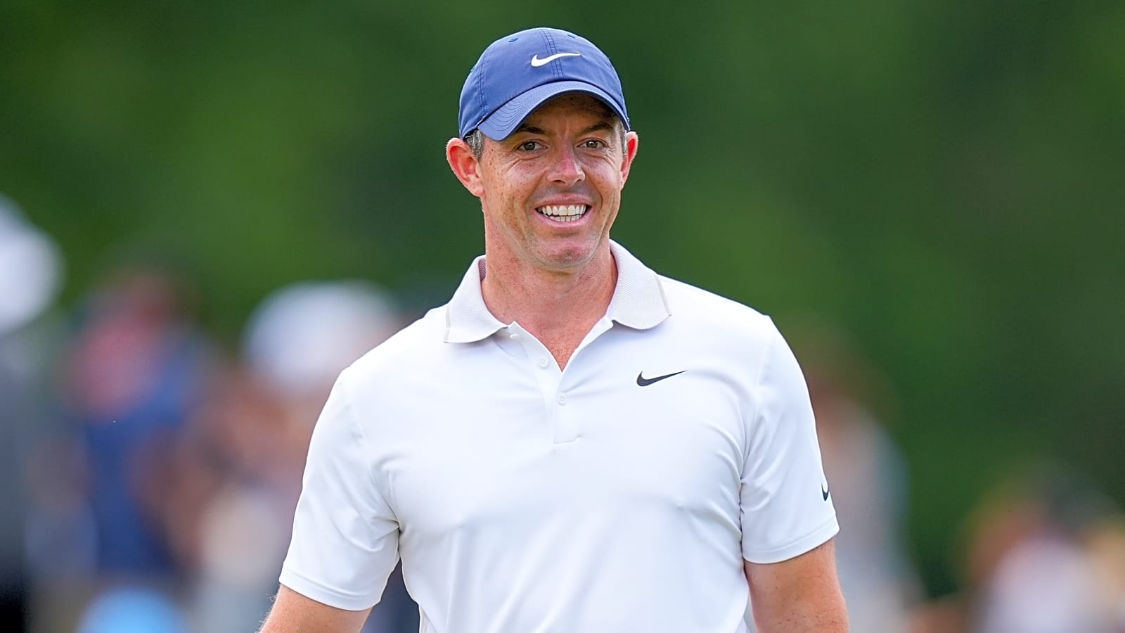 Rory McIlroy responds to complaint from Bryson DeChambeau