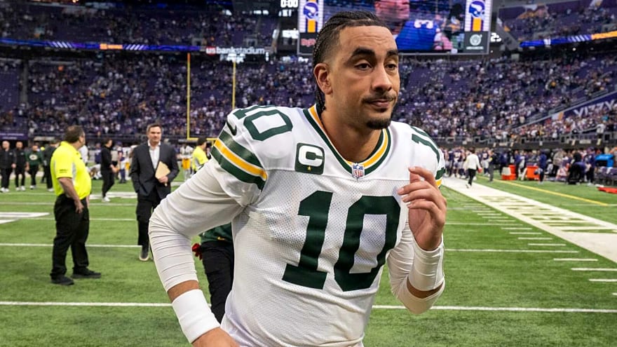 Frozen North Showdown: Packers vs. Bears — Wild Card Preview