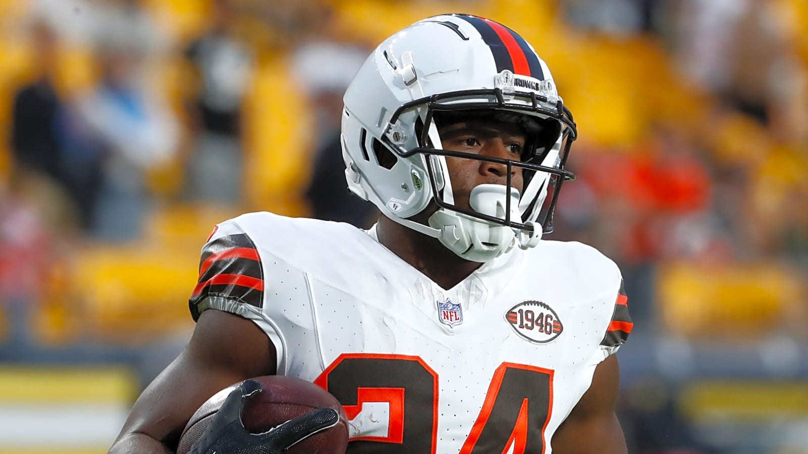 Nick Chubb reportedly closing in on deal with AFC contender 
