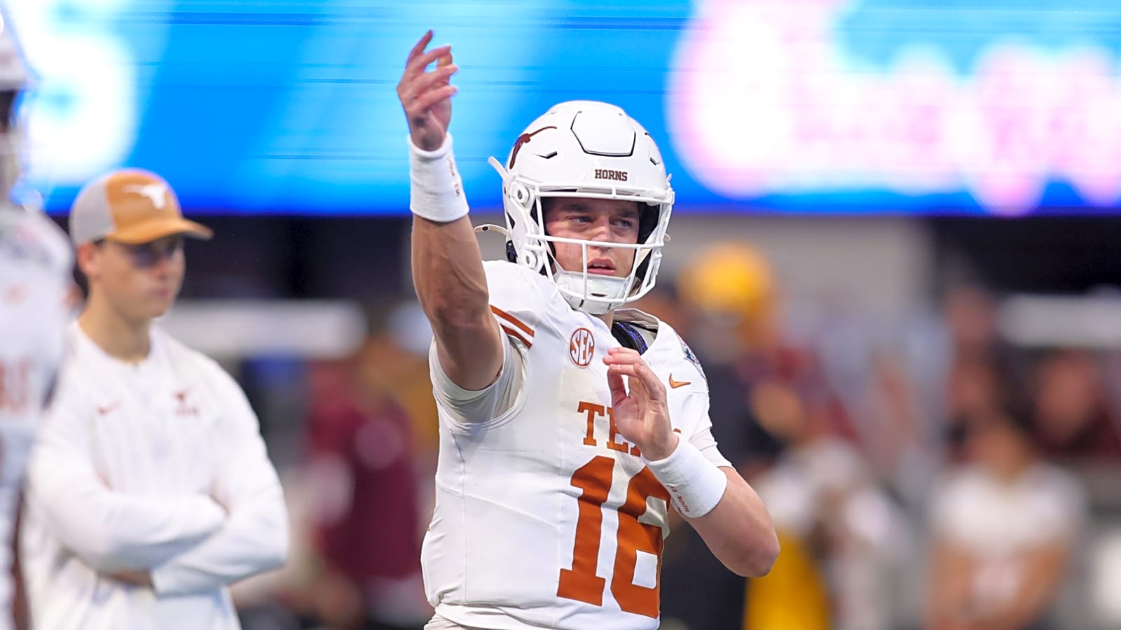 Steve Sarkisian: Arch Manning is like grandfather Archie