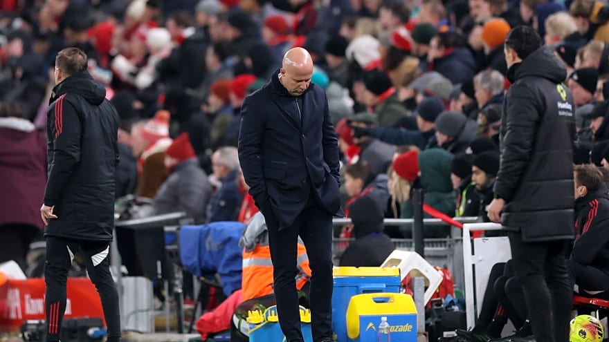 Emergency meeting: Liverpool make Arne Slot decision after Sunderland draw