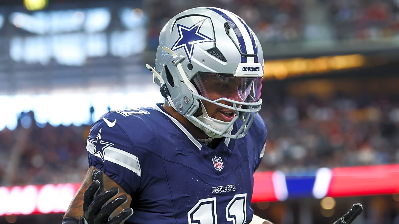 NFL analyst links AFC East team to blockbuster Micah Parsons trade