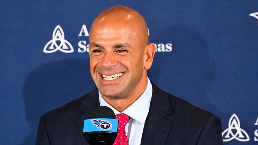 Robert Saleh's high praise for Cam Ward offers hope for Titans