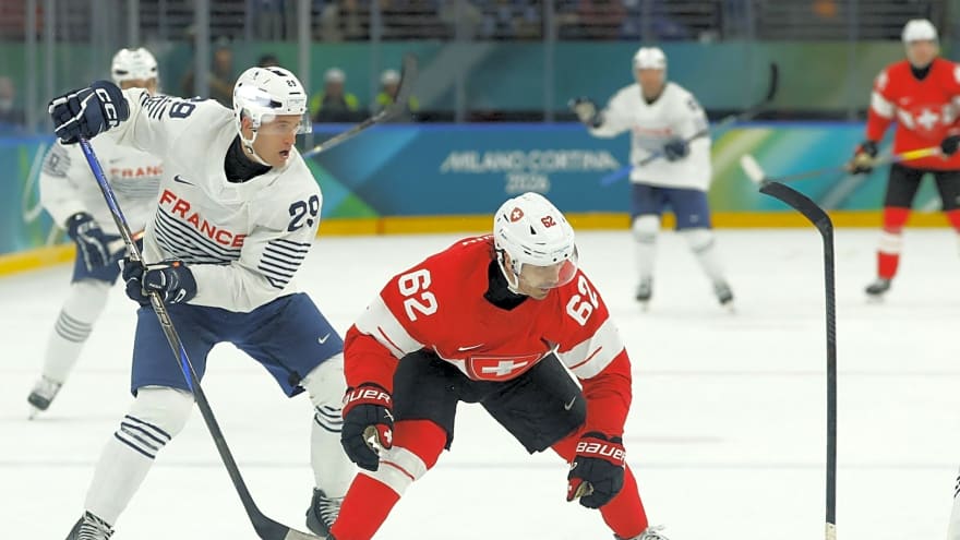 Switzerland’s Denis Malgin, Andrea Glauser leave game against Canada