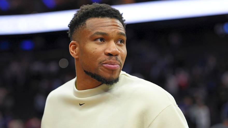 Why one team may be favorite to land Giannis Antetokounmpo