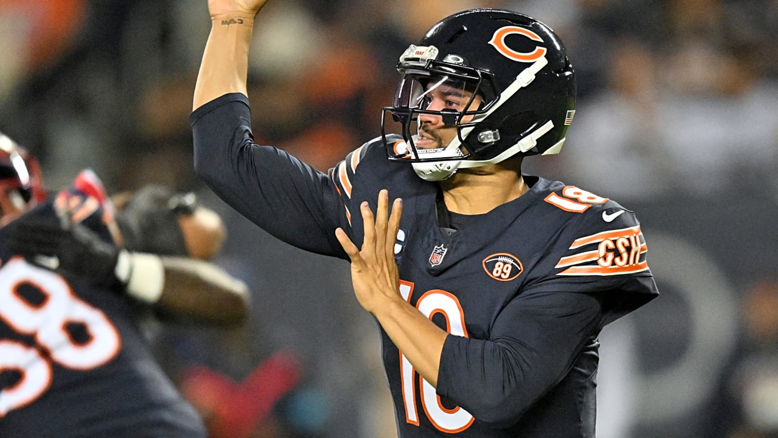 Bears-Patriots 'TNF' takeaways: Caleb Williams outduels Drake Maye