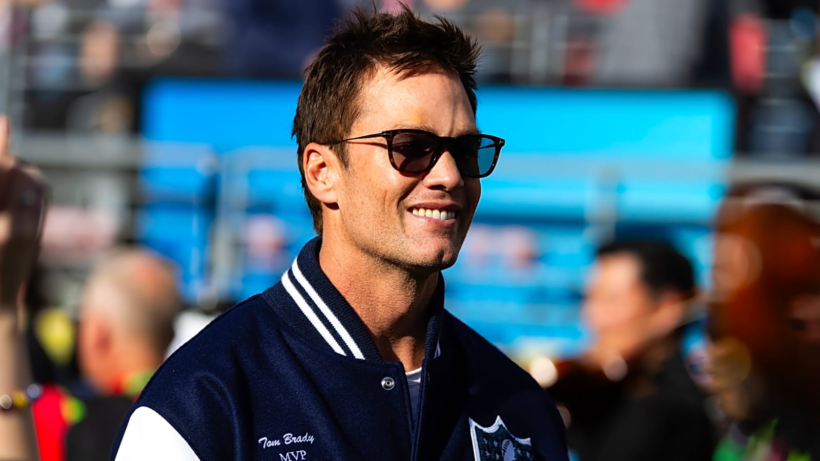Why Brady may be hyped about marrying Mendoza with Cousins, Kubiak