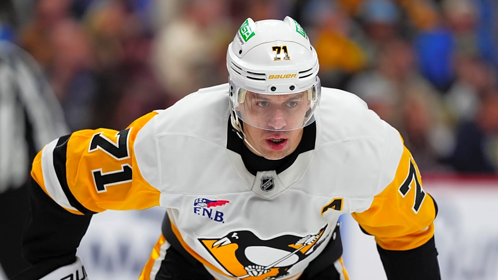Penguins' Evgeni Malkin out day-to-day with upper-body injury