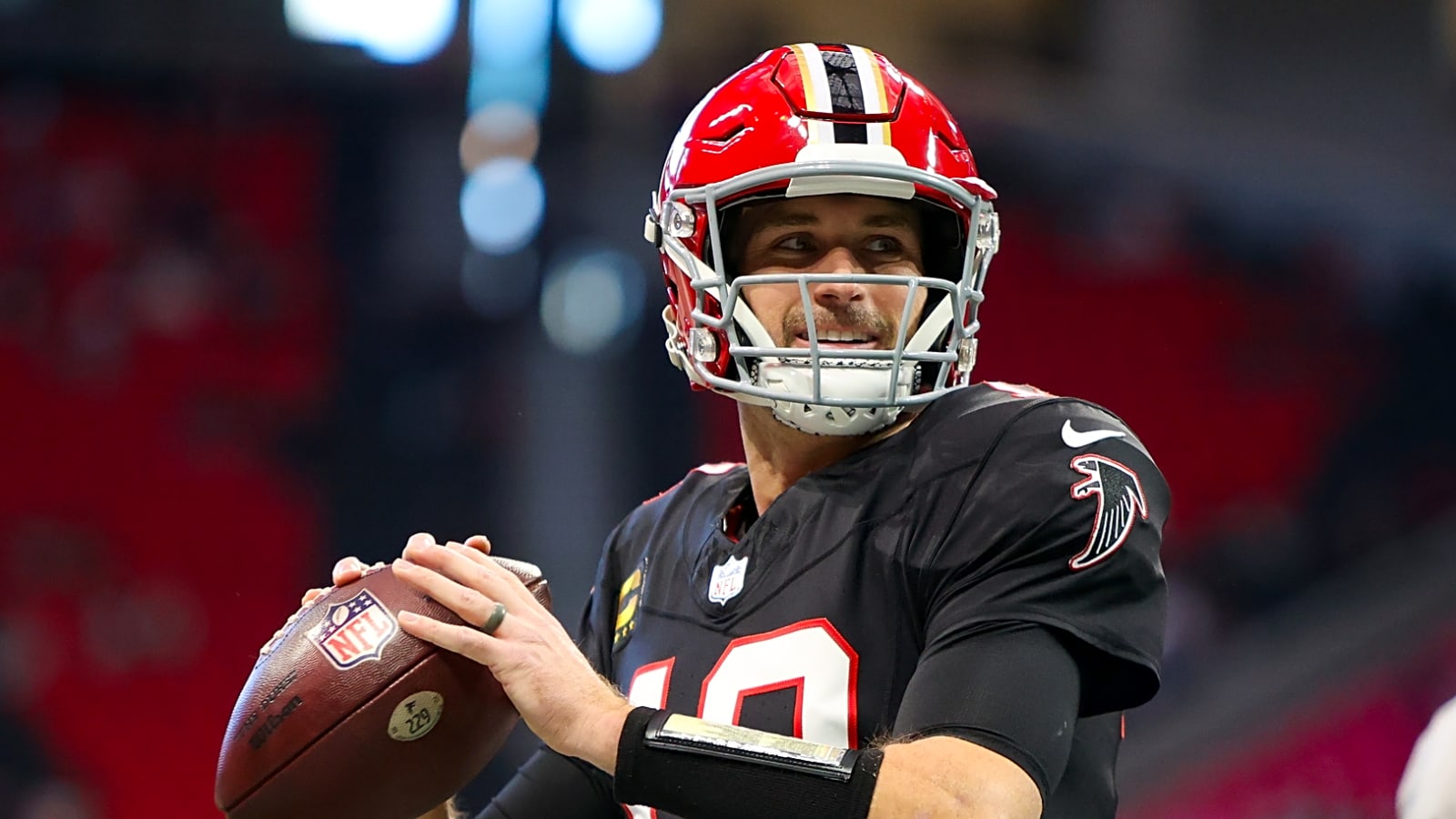 Falcons expect Cousins to report for minicamp; no trade imminent