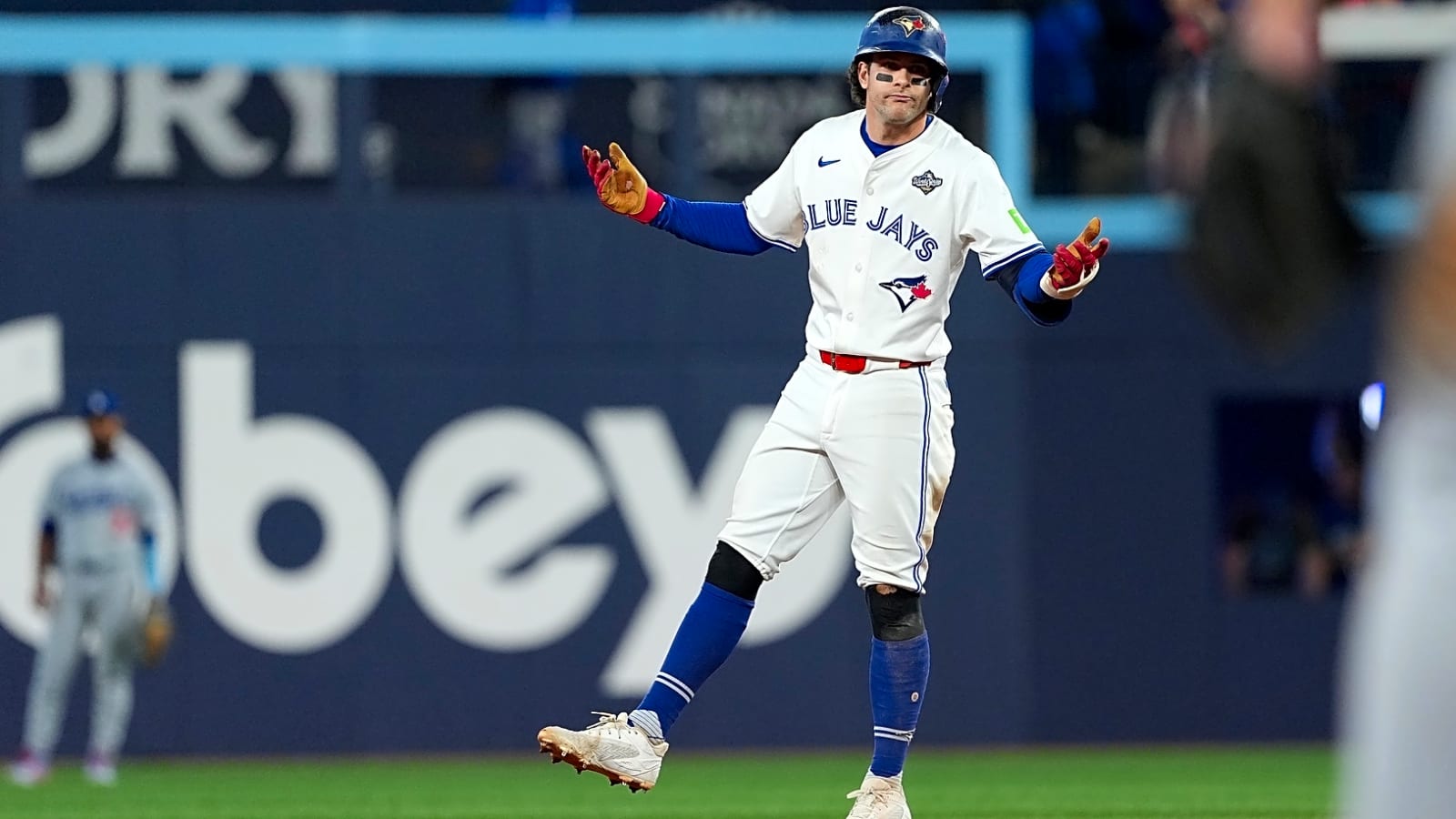 Blue Jays: Ernie Clement sets postseason record with 30th hit