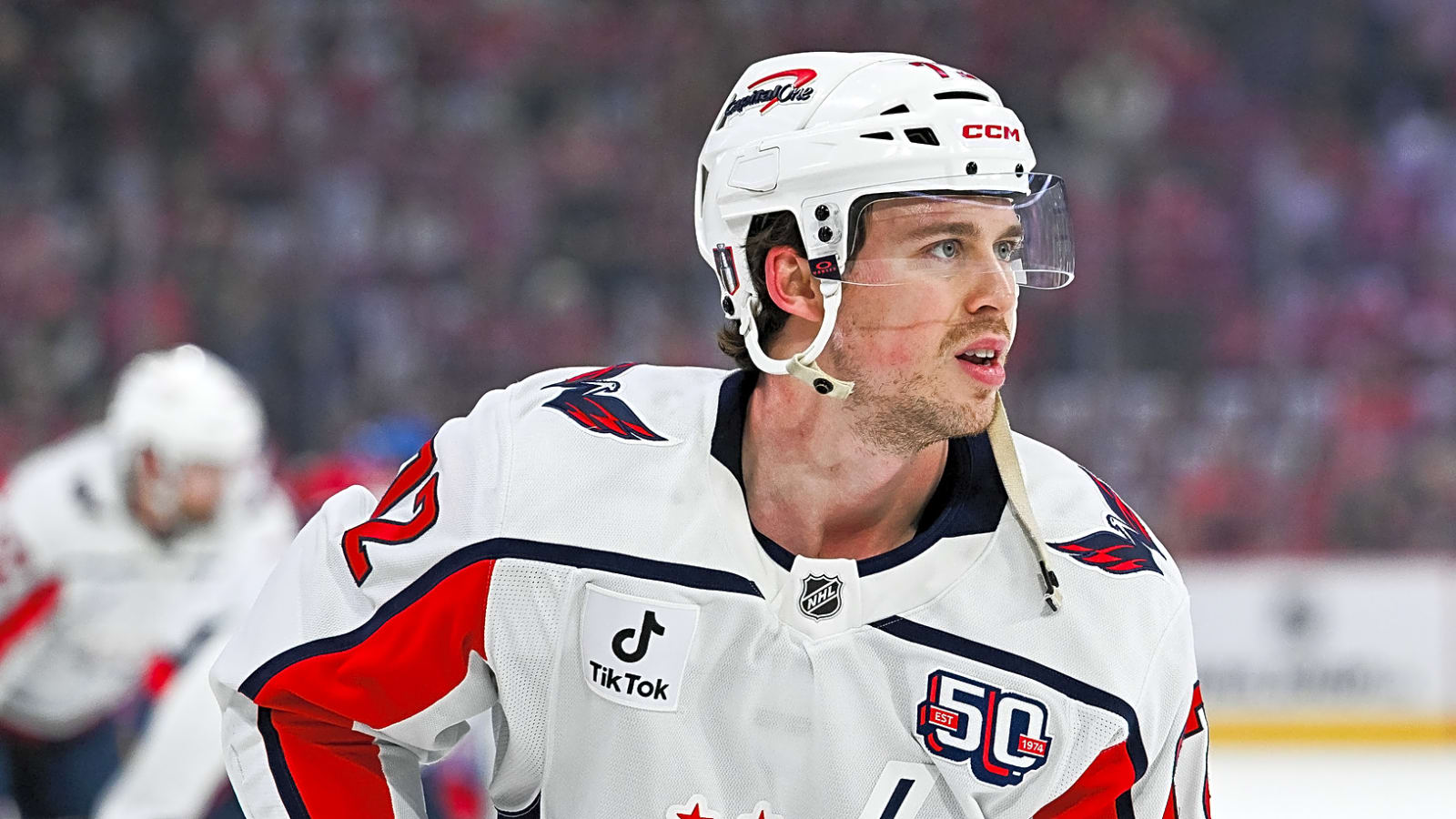 Capitals re-sign veteran forward to a two-year extension