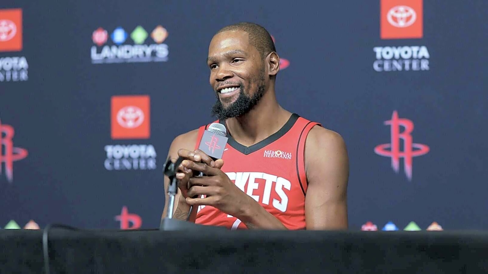 Is Kevin Durant Shooting His Shot at Kay Adams?