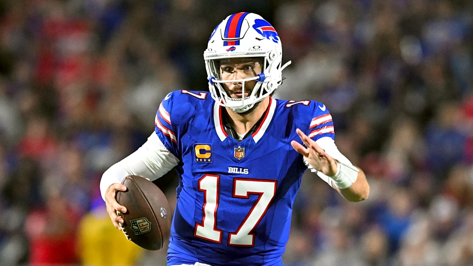 Bills&#39; Josh Allen gets an unexpected gift from Dolphins&#39; Mike McDaniel and Tua Tagovailoa immediately after Week 3 win over Miami