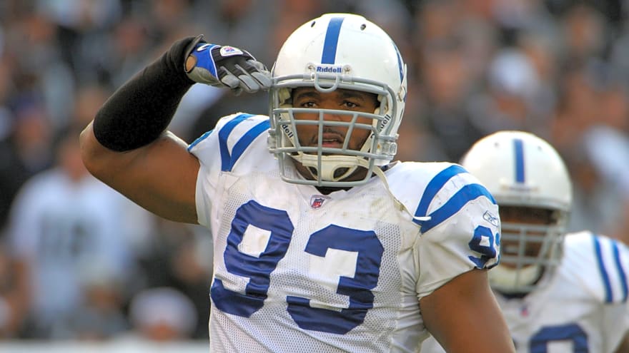 The 'NFL 100-Sack Club' quiz