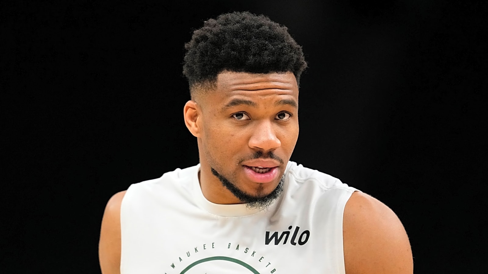 Bucks keep making poor decisions with Giannis Antetokounmpo