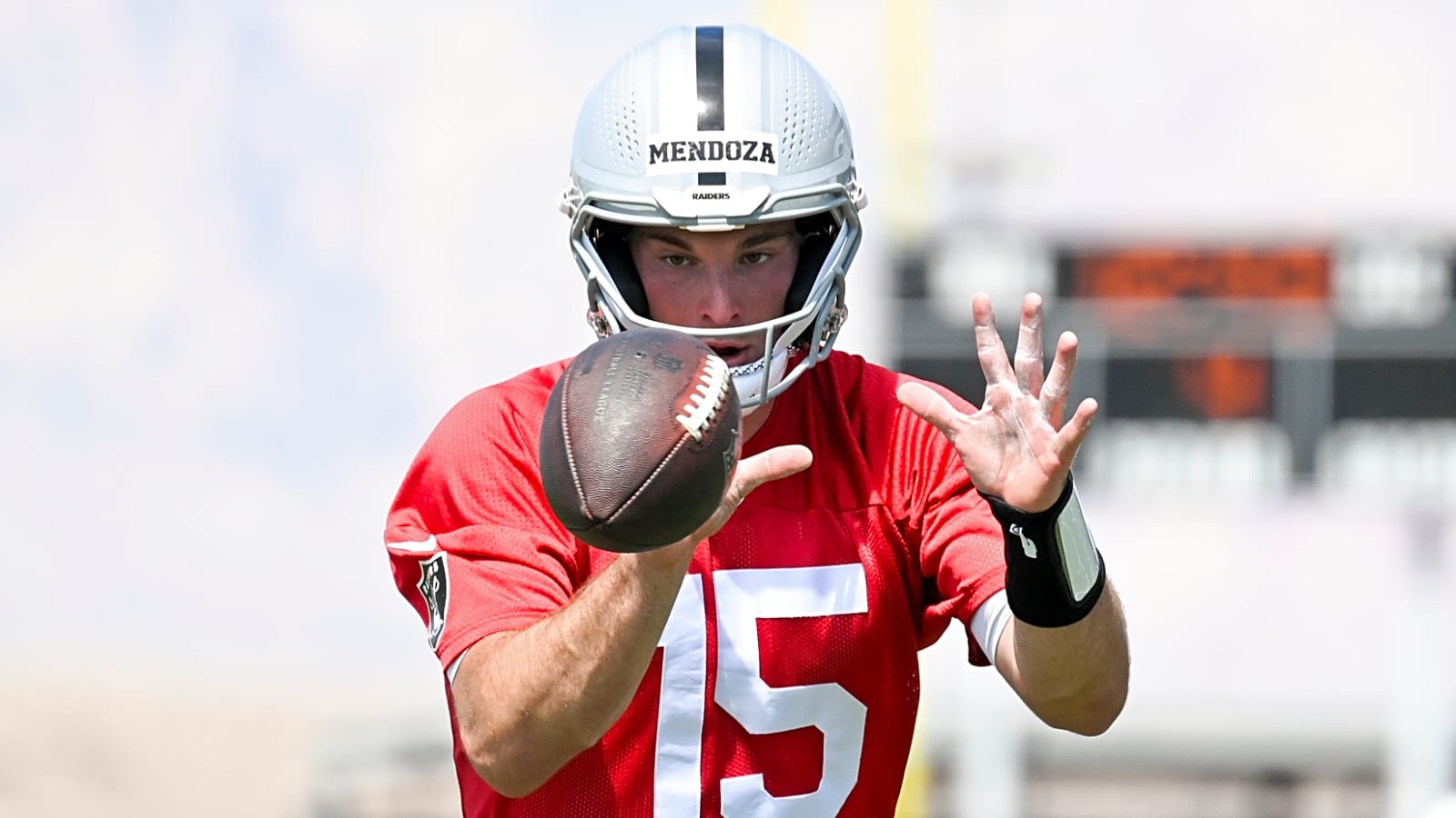 Latest Fernando Mendoza ranking spells bad news for Kirk Cousins