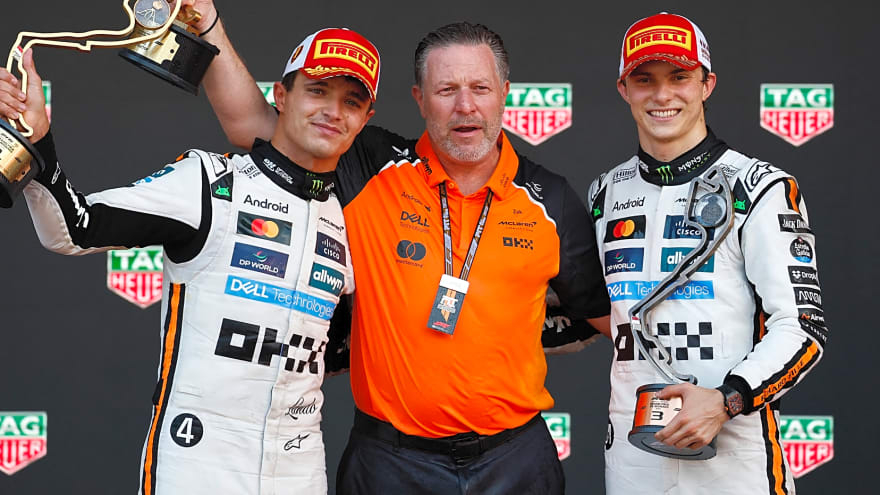 McLaren may cost itself the Drivers' Championship due to favoritism