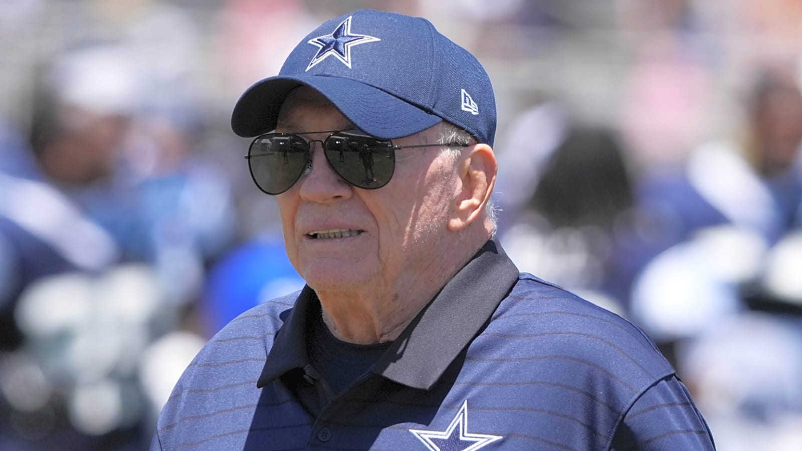 Jerry Jones: Micah Parsons' agent told me where to stick contract