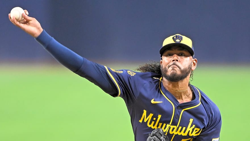 Brewers ace reaches major milestone for third straight season 