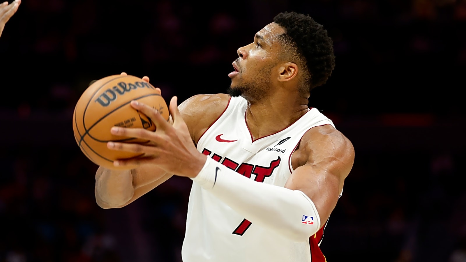 Heat waste triple-double from Giannis Antetokounmpo, fall to 0-4
