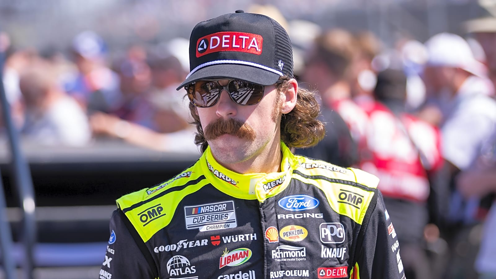Ryan Blaney had speed early, but not enough late to win at Iowa
