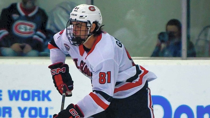 3 Canucks prospects who are playing for an entry-level contract this season