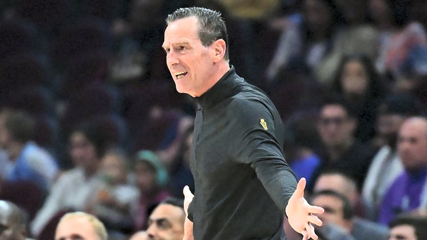 Cavs close preseason at home, looking for rhythm and a few answers