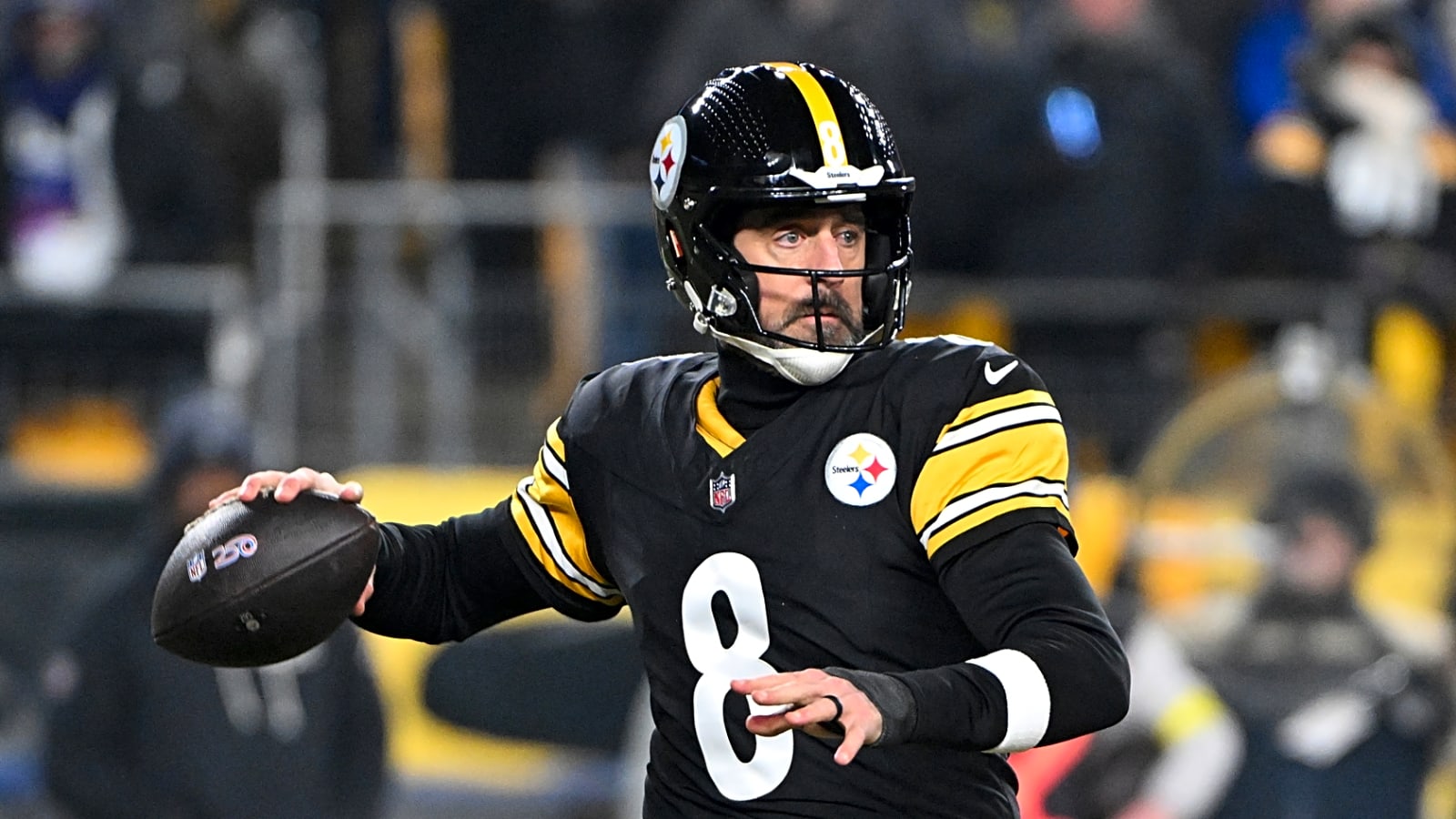 Aaron Rodgers may be planning to return to Steelers